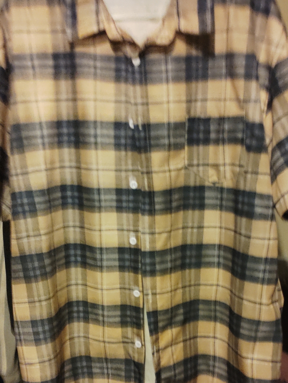 Urban Expressions Yellow and Black Plaid Short-Sleeve Button-Down Shirt